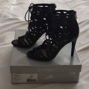 Jessica Simpson Emerita heels 6.5m